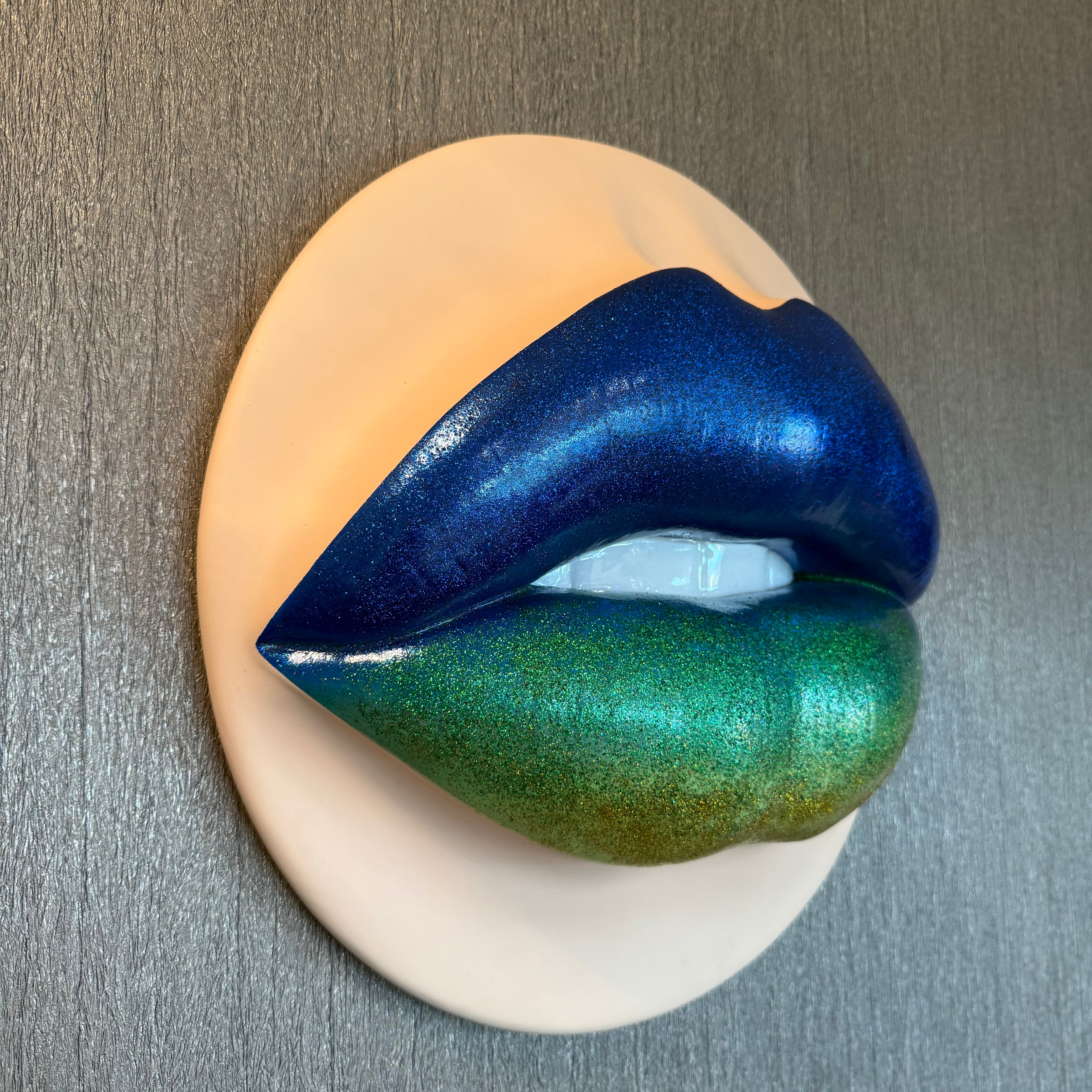 Emerald Mist Parted Lips Sculpture
