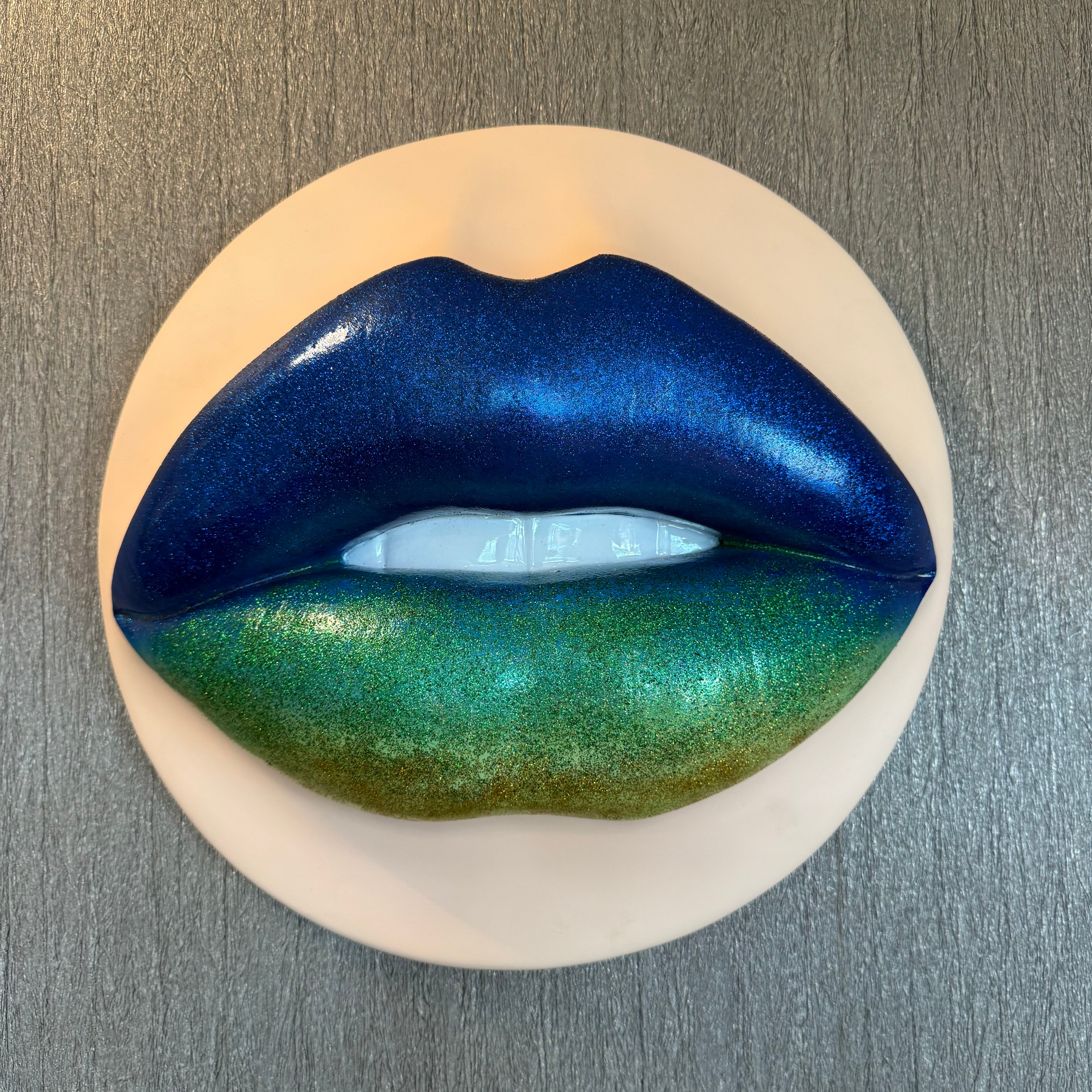 Emerald Mist Parted Lips Sculpture