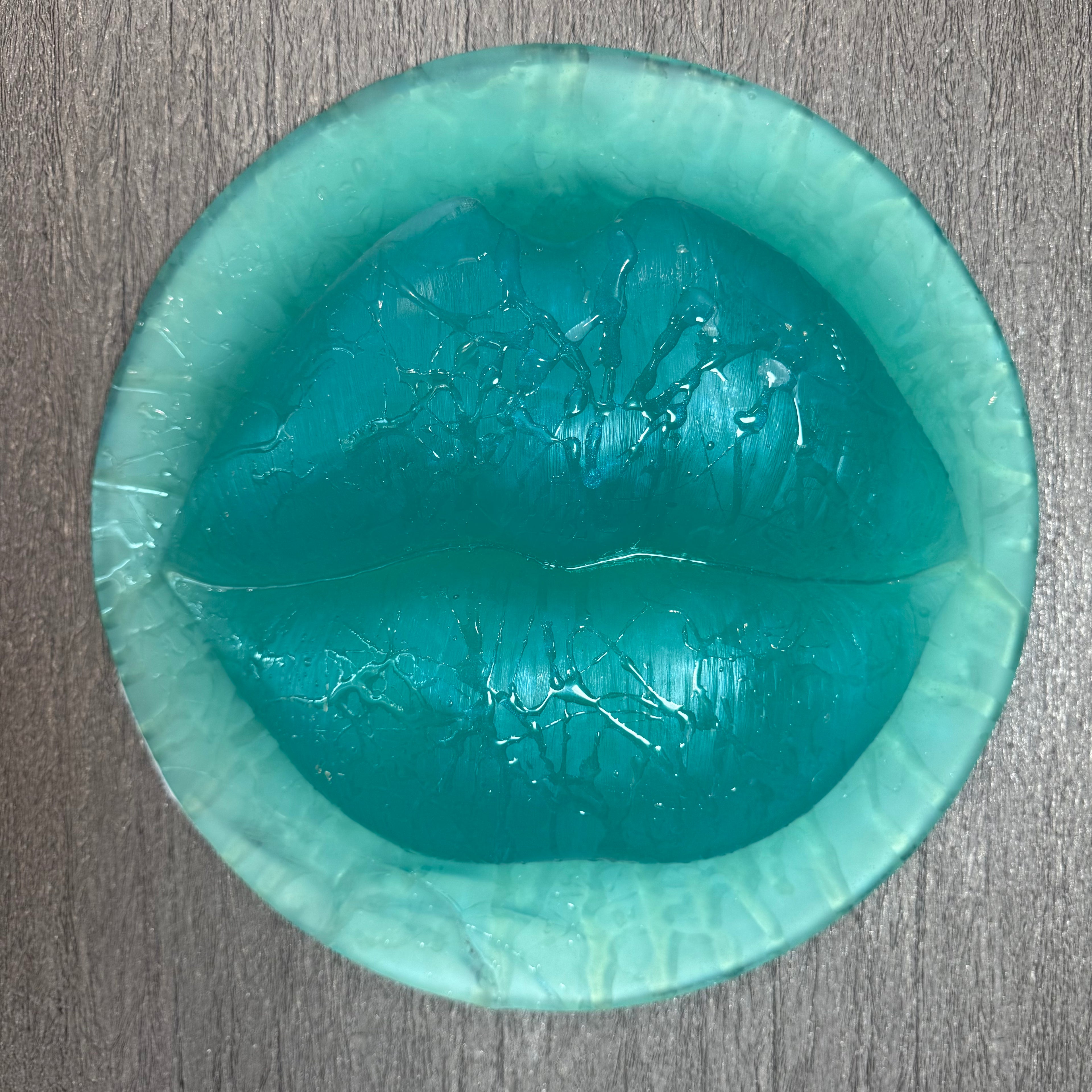 Hypnotic Puckered Lips Sculpture