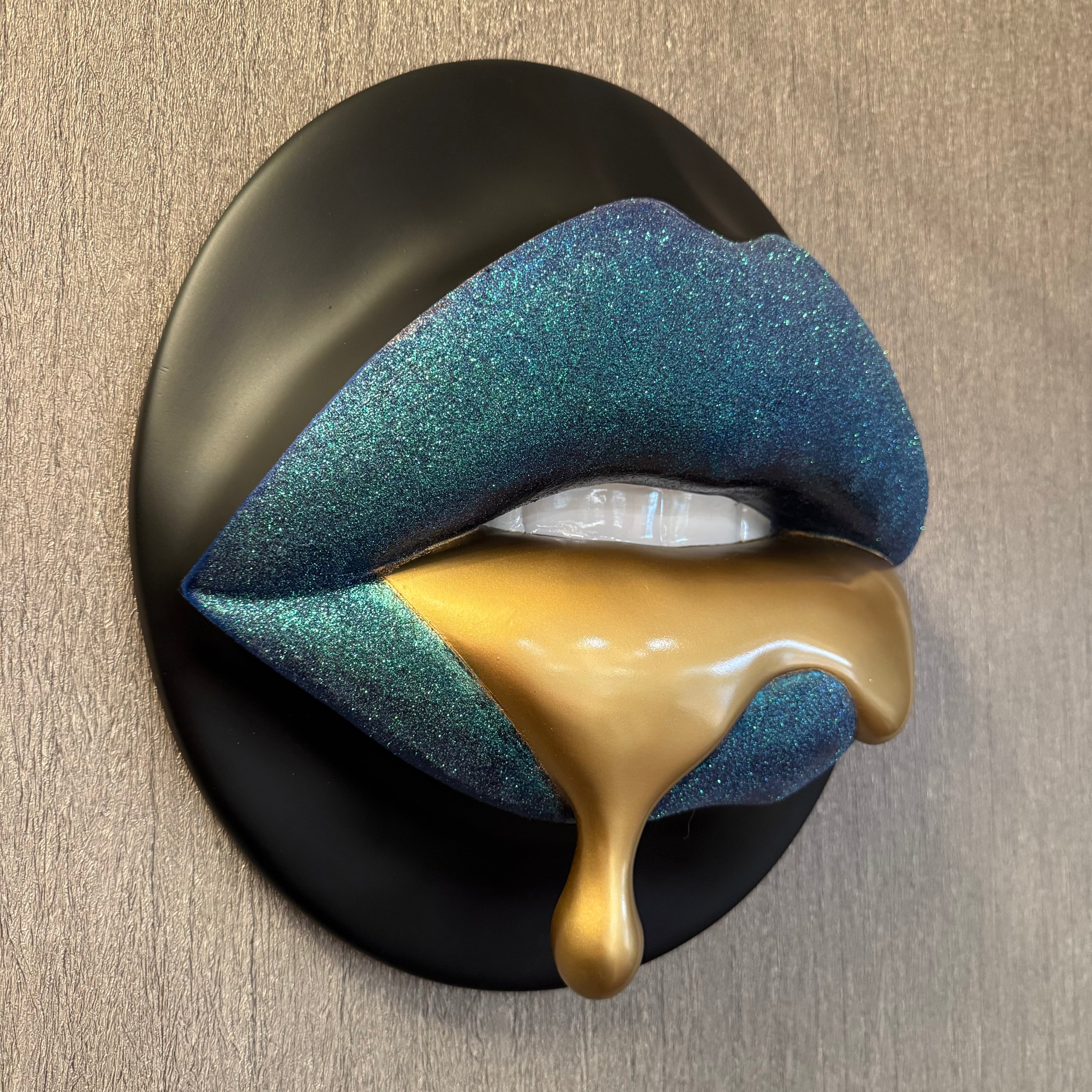 Mermaid Lip Drip Sculpture