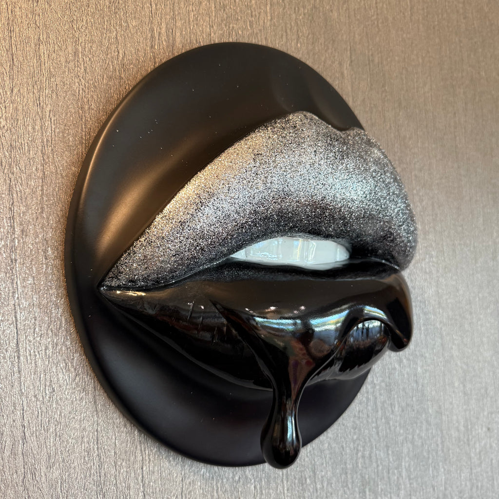 Sparkle Lip Drip Sculpture