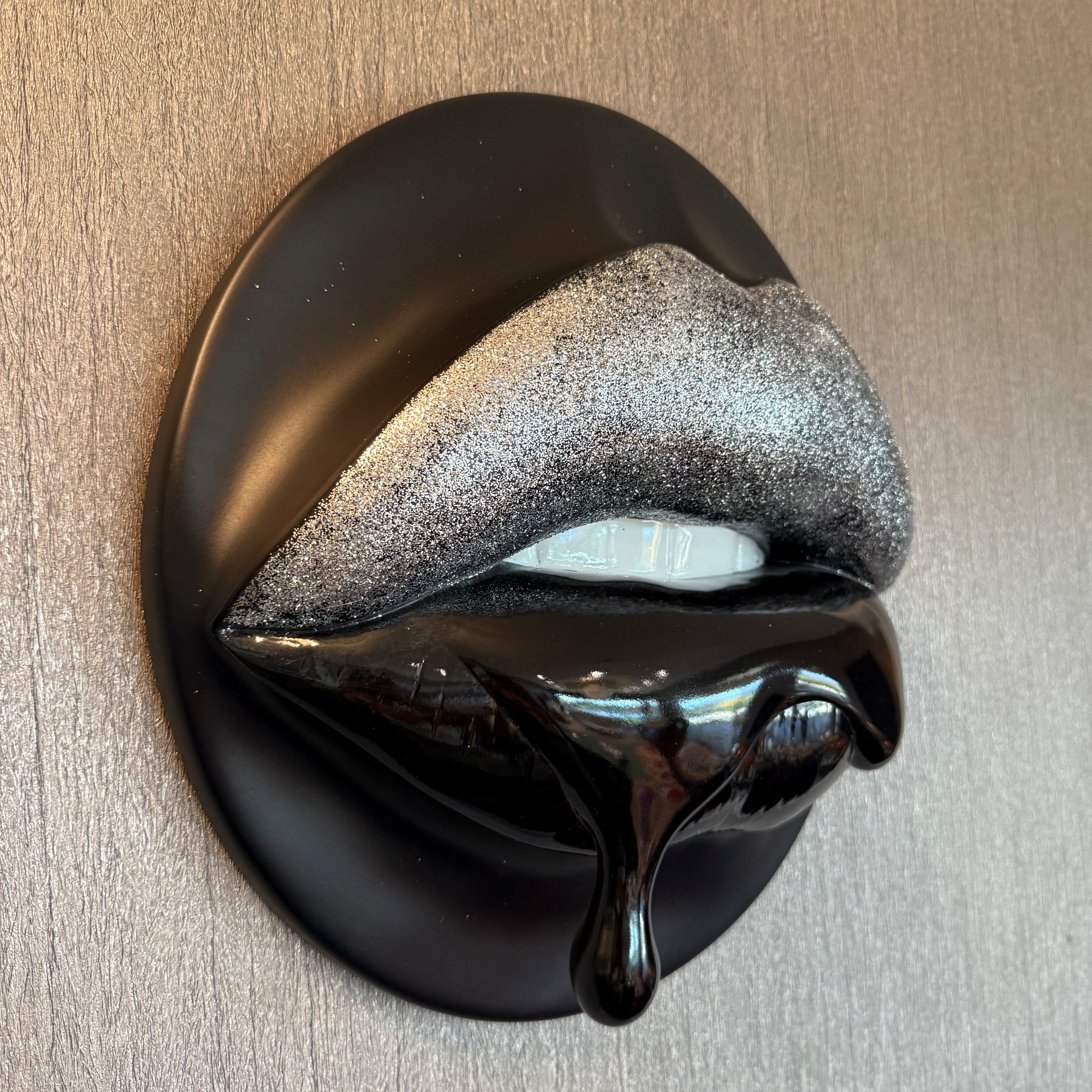 Sparkle Lip Drip Sculpture