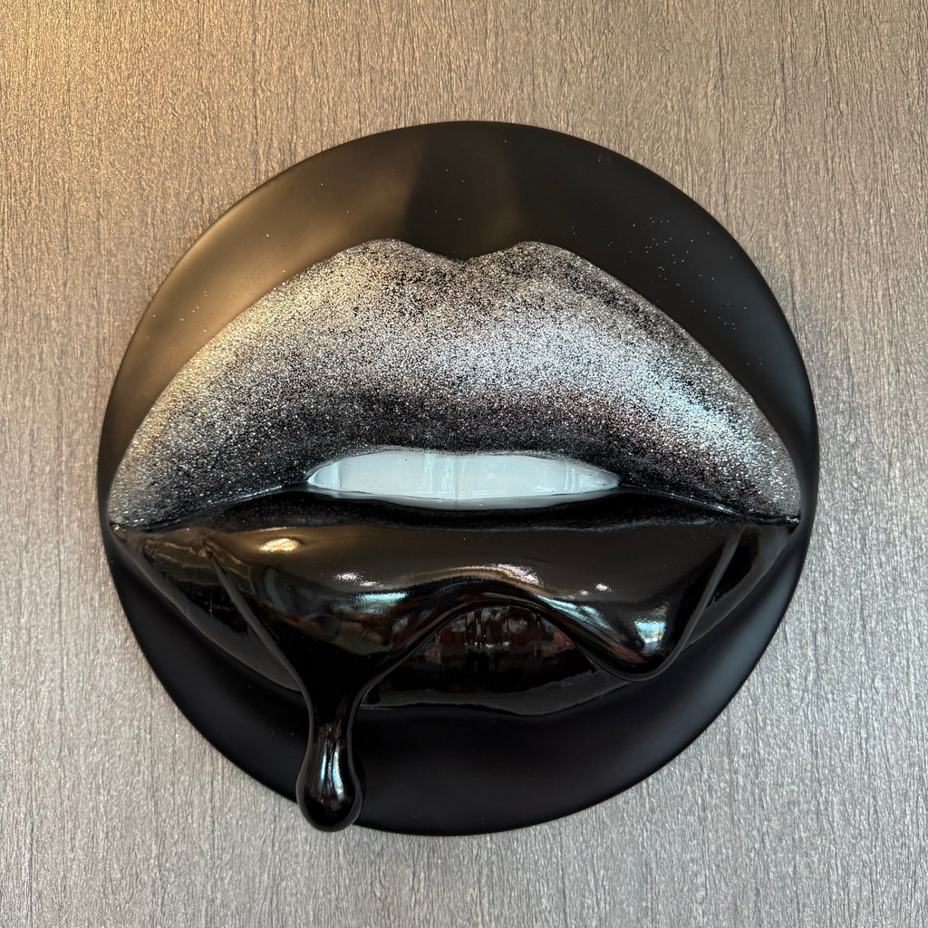 Sparkle Lip Drip Sculpture