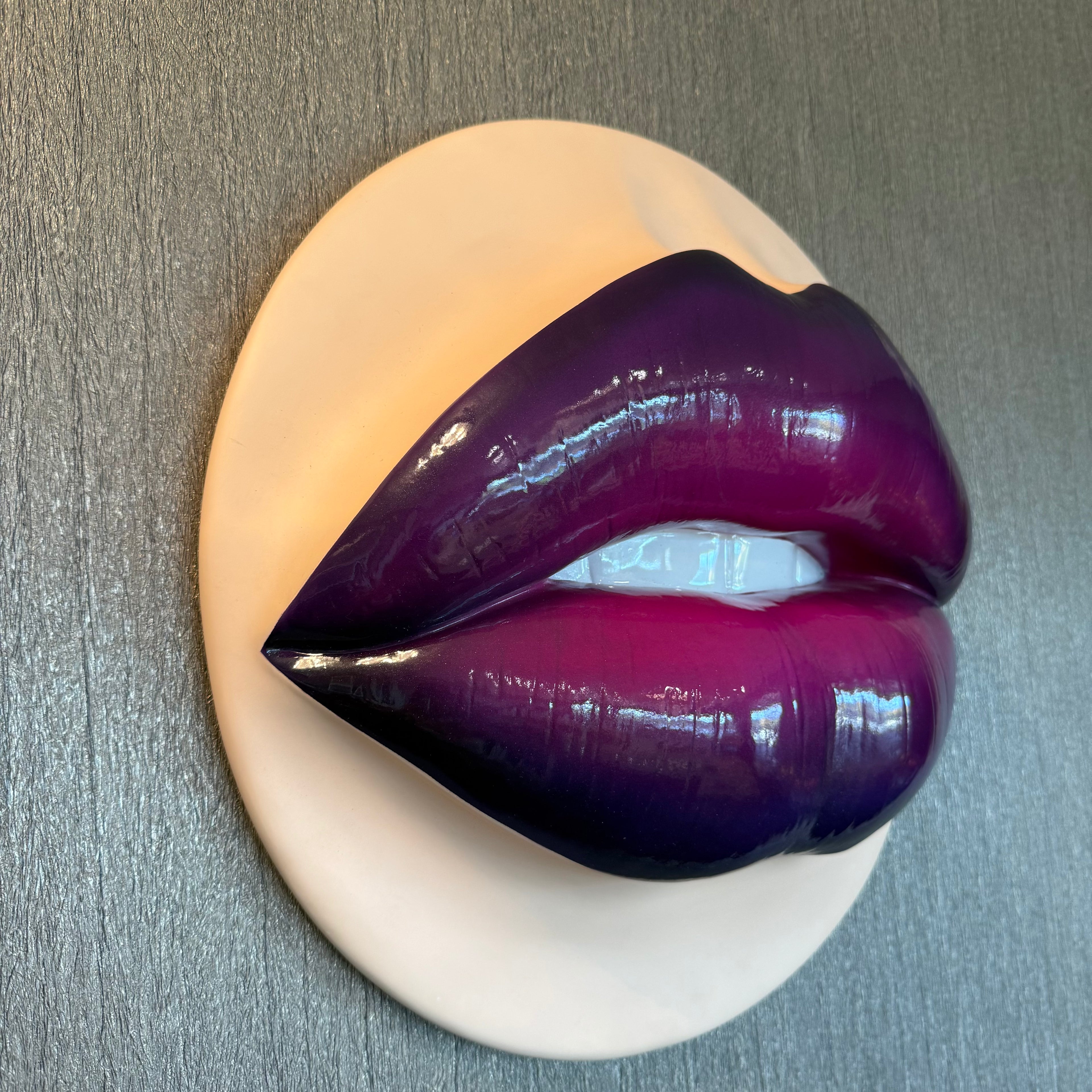 Ursula Parted Lips Sculpture